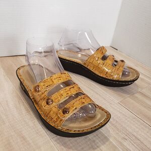 Alegria Womens 37 Fiona Cork Pattern Patent Leather Casual Comfort Slide Sandals